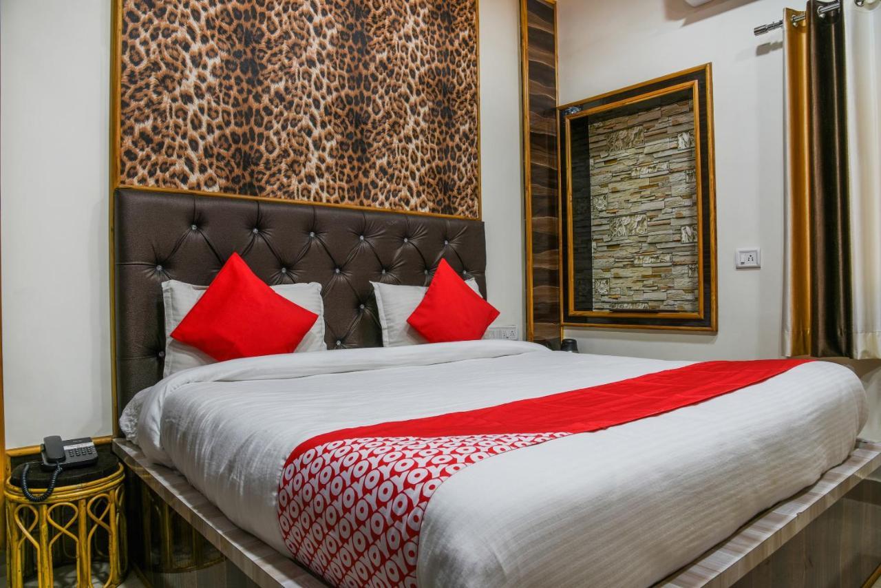 Oyo 11868 Rk Residency Hotel Udaipur Exterior photo